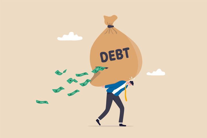 How to Minimize Bad Debt Risks - Universal Funding